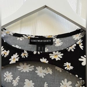 Bodycon Flattering Daisy Dress